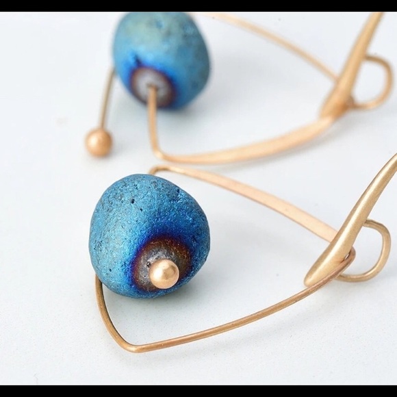 NWB Unique Gold and Blue Druzy Nugget Earrings - Picture 5 of 12